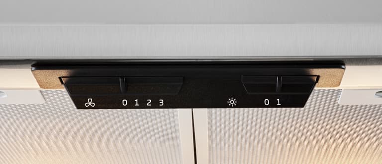 HCP61310X This 60cm chimney hood not only adds a stylish touch to your kitchen but also provides an easy way to maintain your home's cleanliness and hygiene. Equipped with carbon filters, it effectively eliminates grease and cooking odours, recirculating fresh, clean air into your kitchen. What's more, the appliance's cassette filters can be easily removed and cleaned in your dishwasher for added convenience.